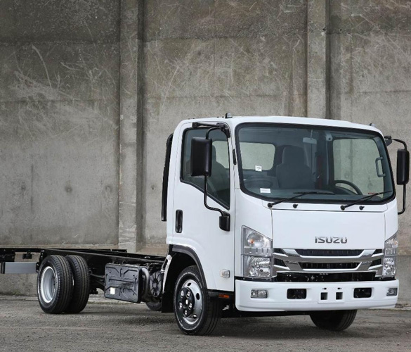 Gamme Isuzu M55 5.5T