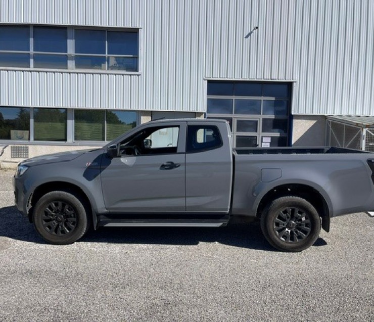 ISUZU D-MAX NITRO SPORT
