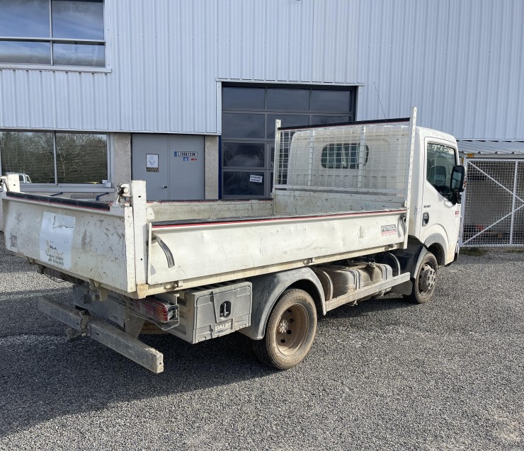 Renault Maxity 130