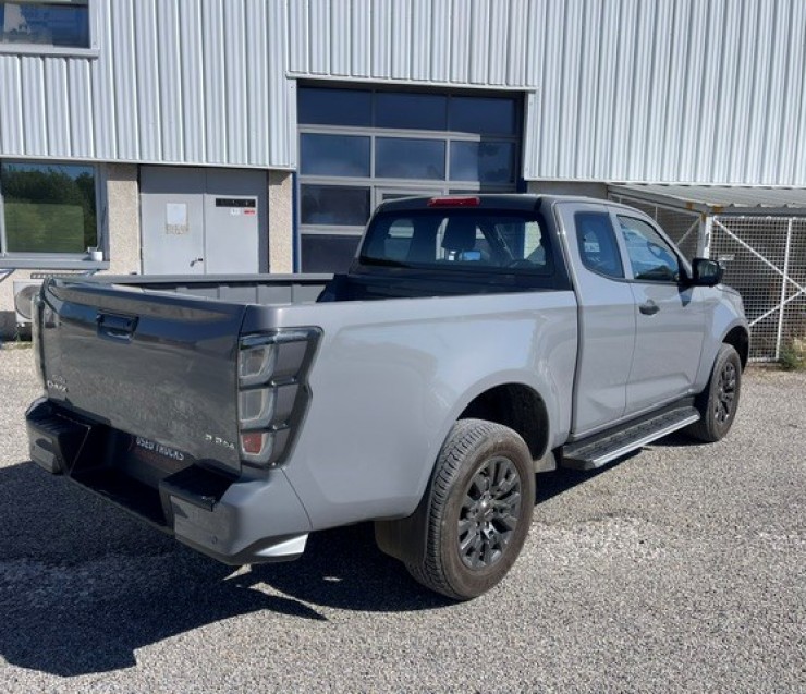 ISUZU D-MAX NITRO SPORT