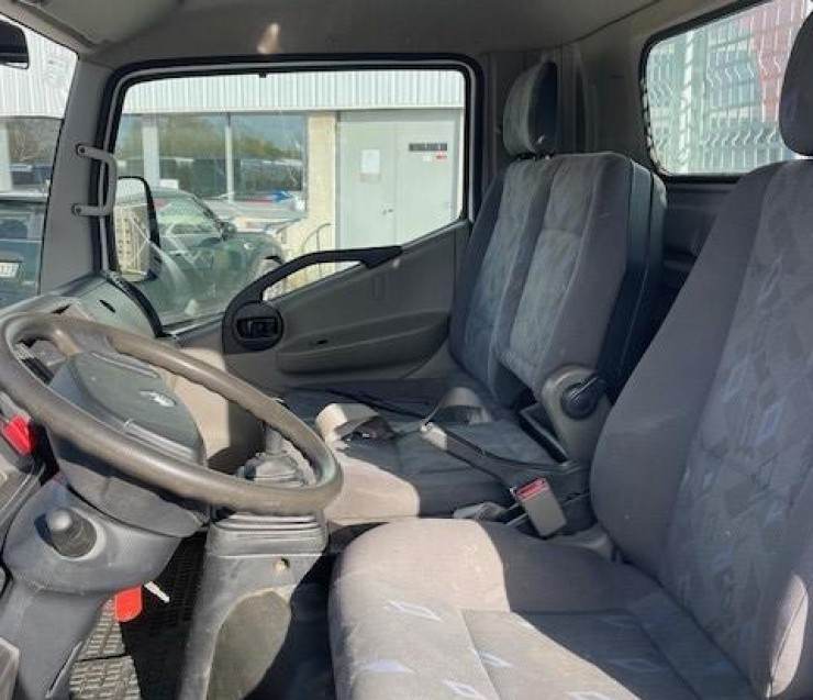 Renault Maxity 110.35L1